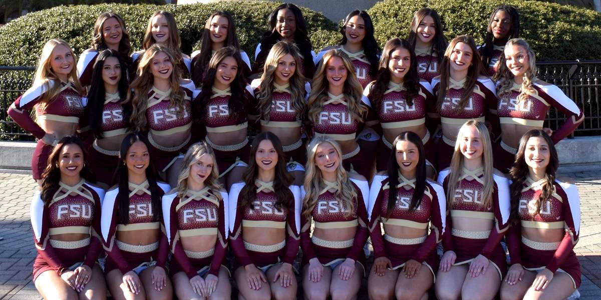 sc-cheer-26a FSU Club Cheer group photo
