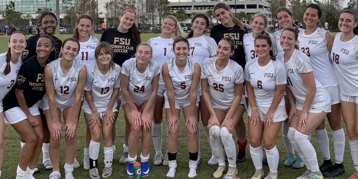 sc-wsoccer-26a FSU Women's Club Soccer group photo